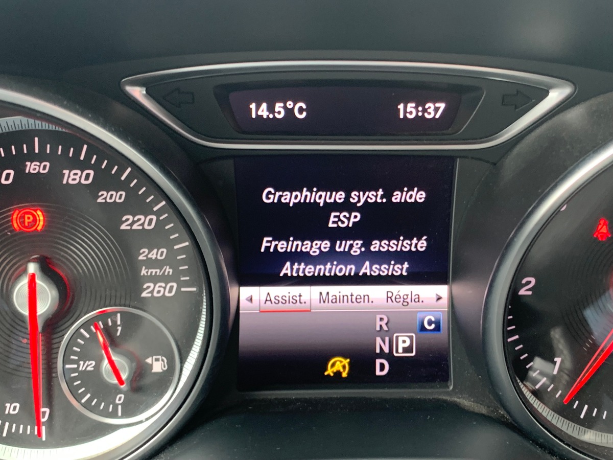 Mercedes-Benz CLA Shooting Brake 136 ch | Business Edition | Caméra de recul | Coffre électrique