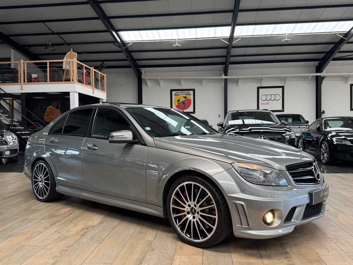 Mercedes-Benz Classe C C63AMG PERFORMANCE PLUS V8 487CV TO/CAM/CARBONE/HARMAN