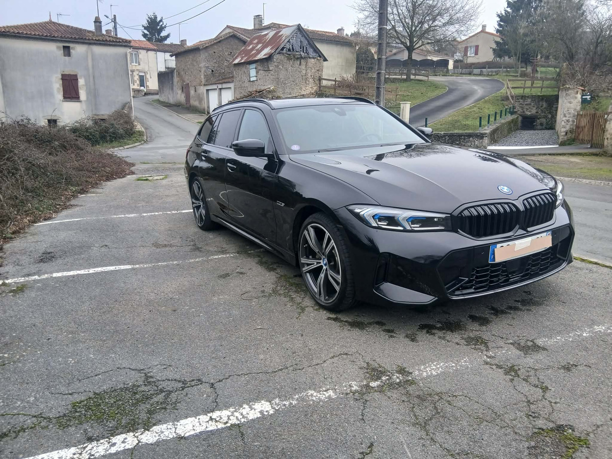 Bmw 320e touring xdrive 204 ch | M SPORT | XDRIVE | Attelage | Caméra de recul | Eclairage ambiance