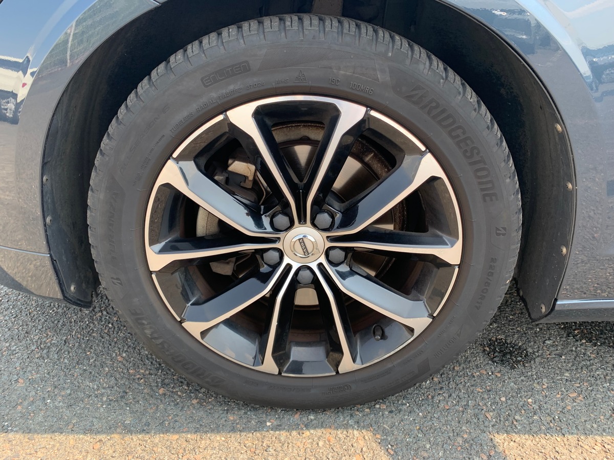 Volvo V60 150 ch | Business Excecutive | Caméra recul | Apple car Play | Cuir | Régulateur vitesse