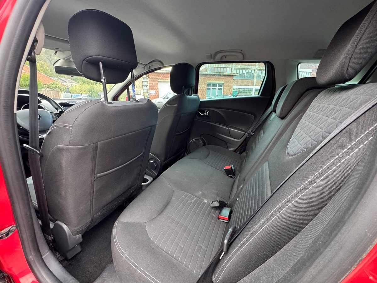 RENAULT Clio IV Estate 1.5 DCI 90cv Intens - Garantie