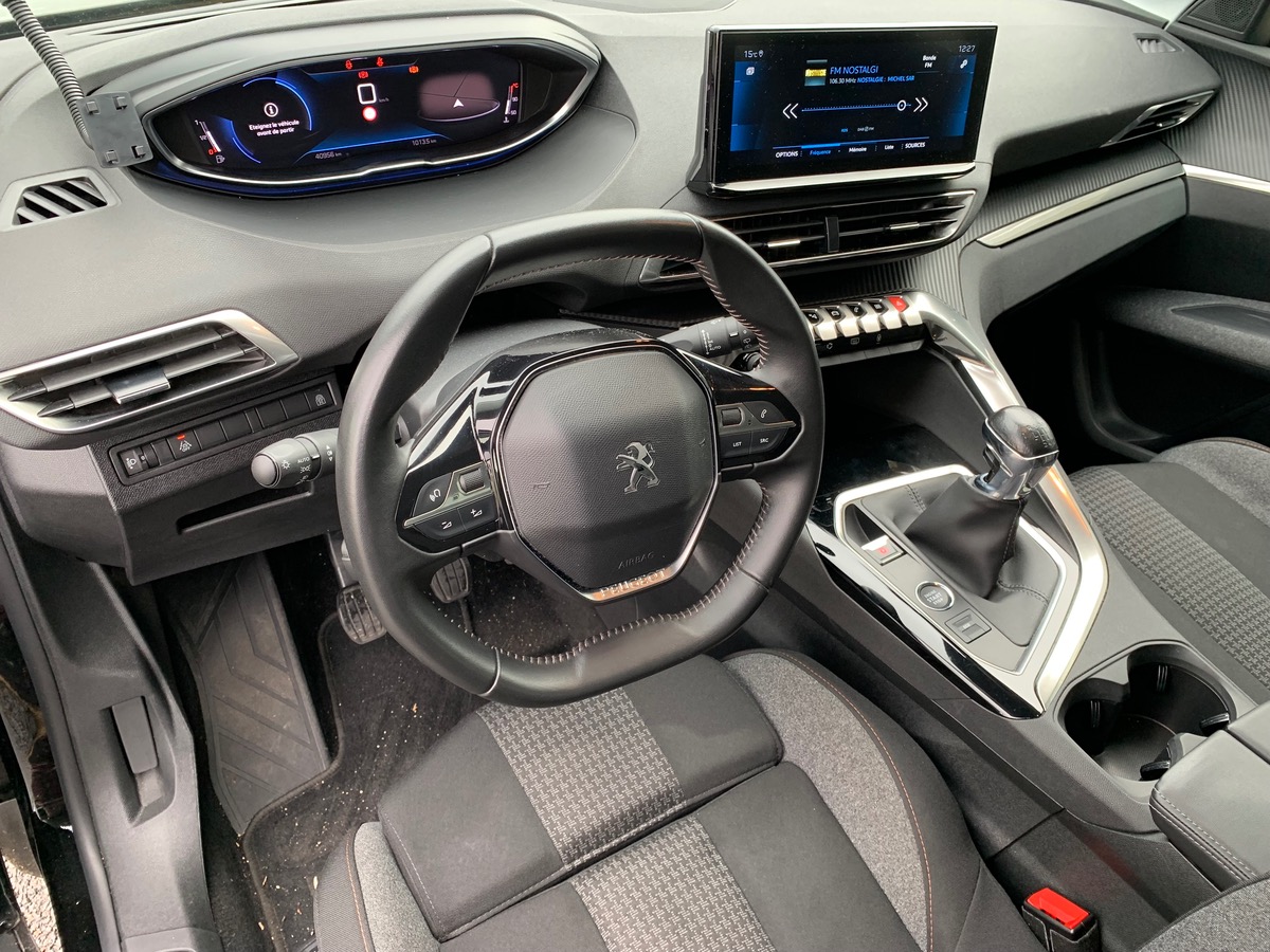 Peugeot 5008 130 ch | 7 Places | Active Pack