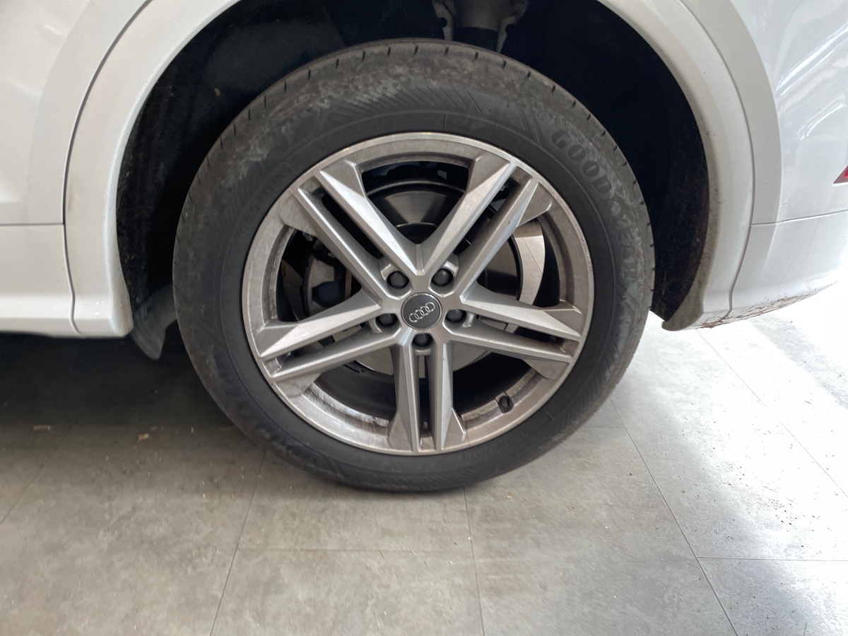 Audi Q5 55 TFSIE 367ch S line quattro S tronic 7