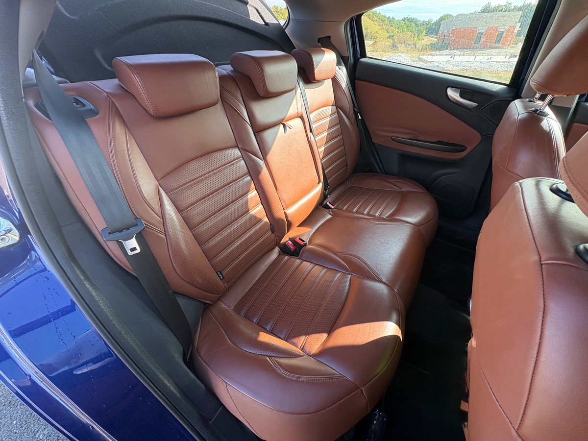 Alfa Romeo Giulietta III Phase 2 1.4 TB 16V MultiAir TCT S&S 170 cv Boîte auto