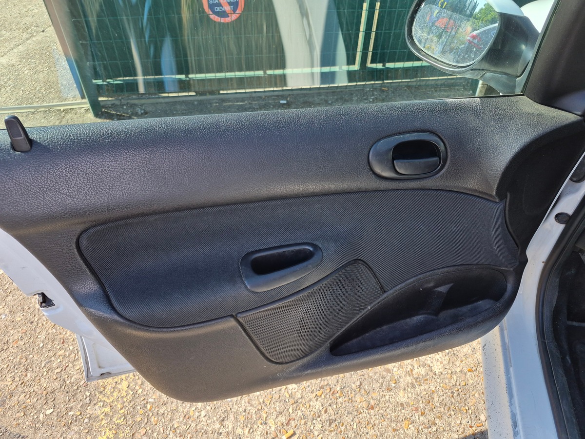 Peugeot 206 1.4 75 STYLE
