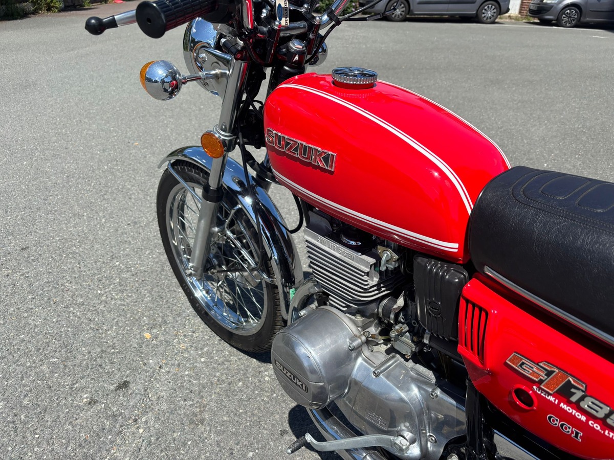 Suzuki SUZUKI 185 GT - Origine US