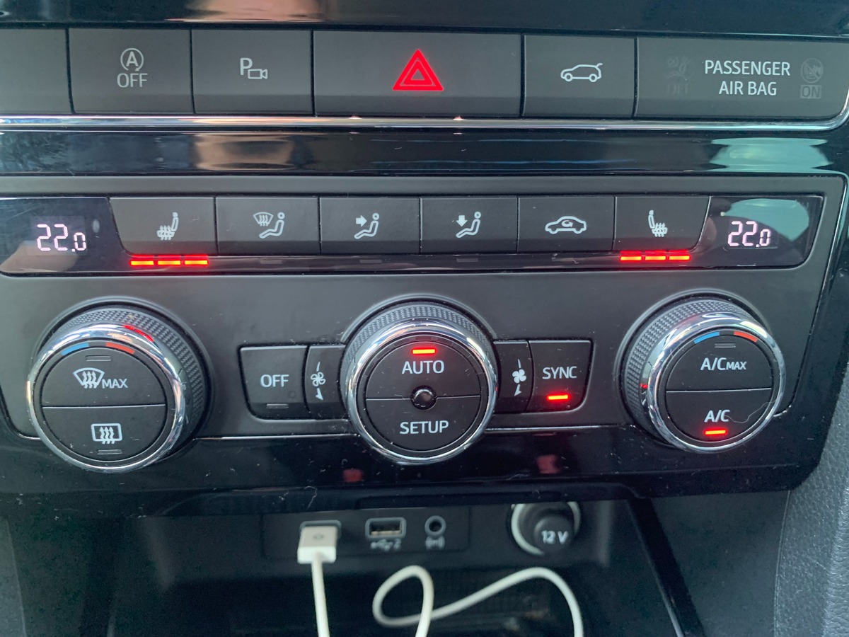 Seat Ateca 150 ch | Xcellence | Apple car Play Android Auto | Caméra de recul | Coffre électrique