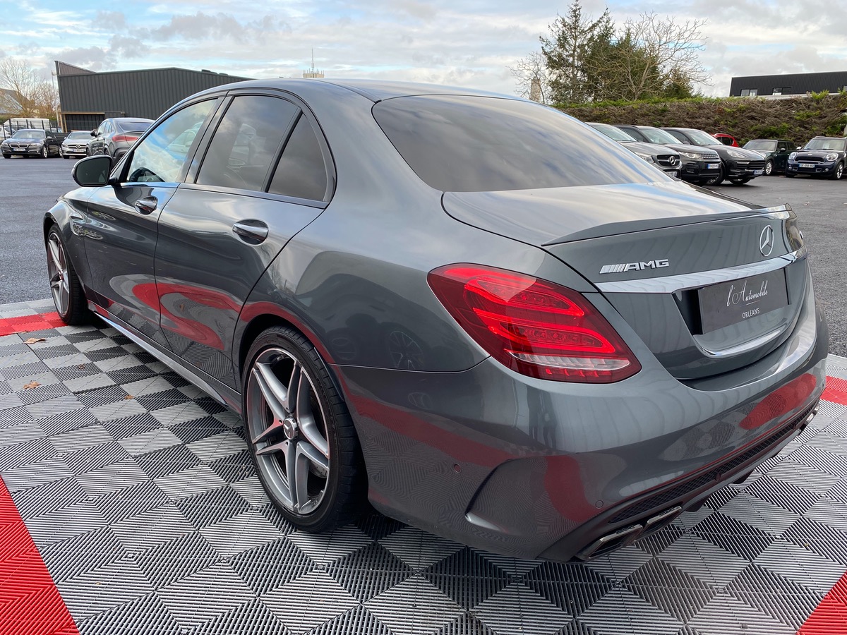 Mercedes-Benz Classe C 63 AMG 476CV V8 BI-TURBO m