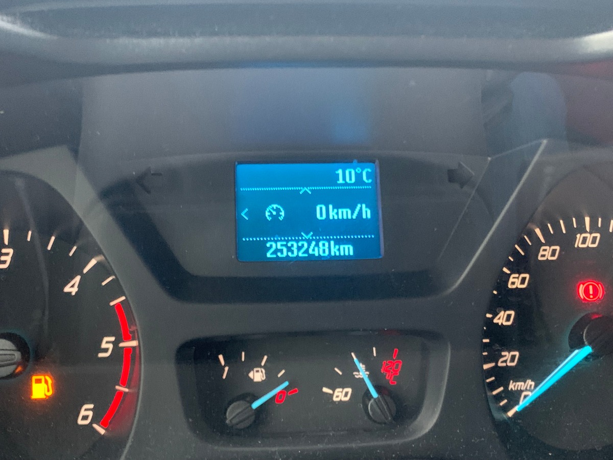 Ford TRANSIT CUSTOM 125 ch | Commandes du système audio au volant | Régulateur/limiteur de vitesse