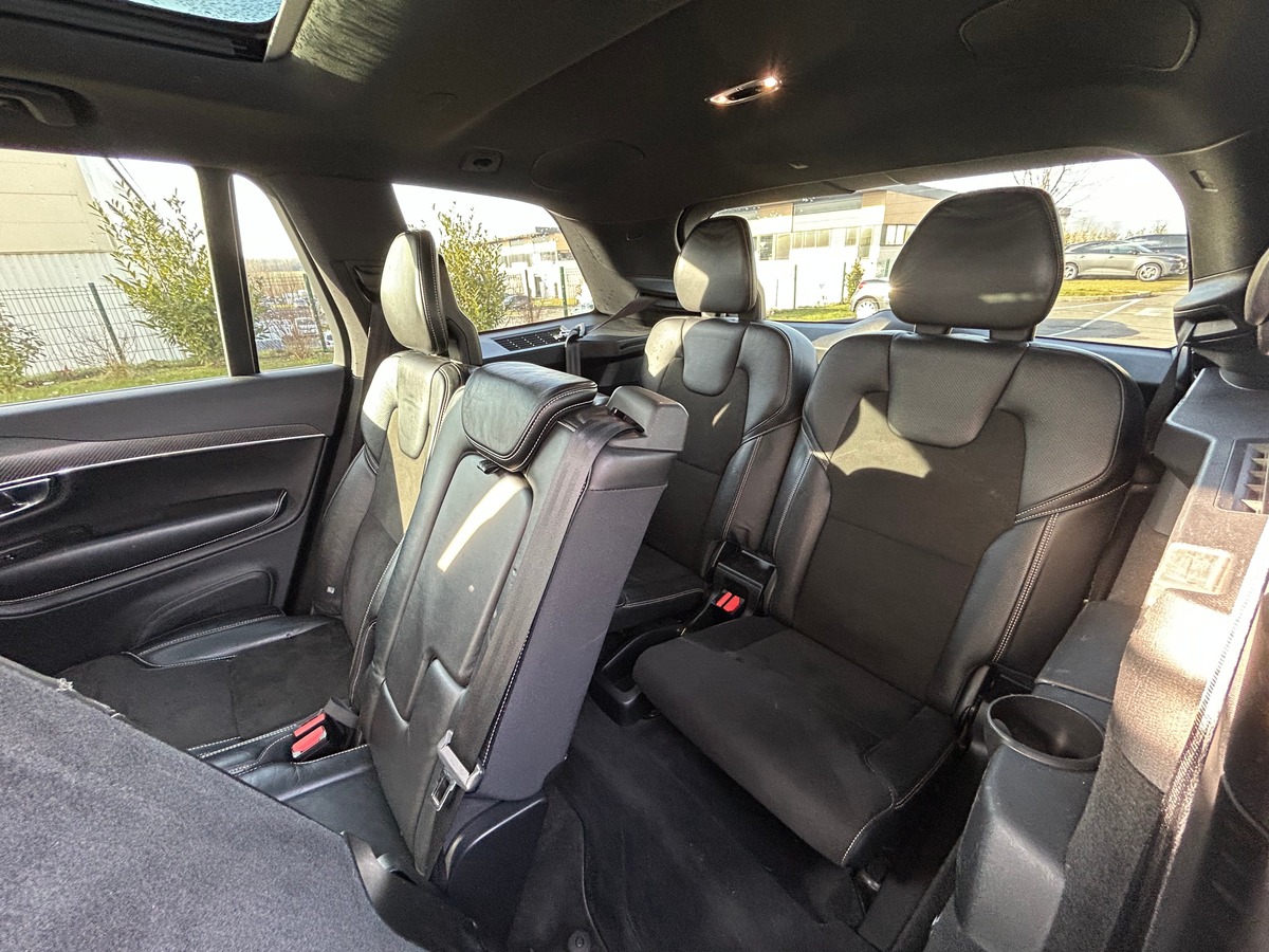 Volvo XC90 II T8 Twin Engine 320+87 R-Design Geartronic 7 Places