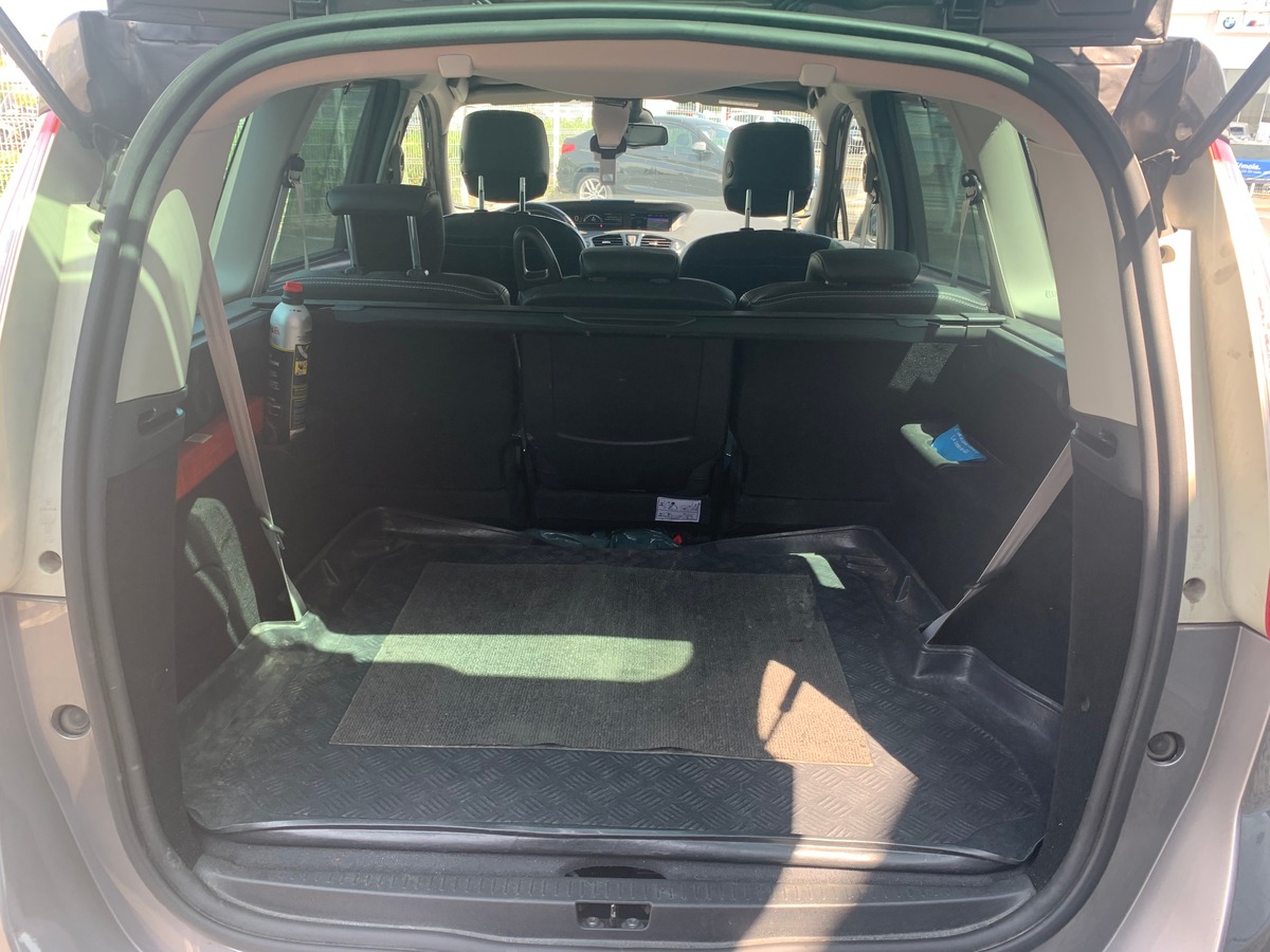RENAULT Grand Scenic 130 chevaux | BOSE | 7 Places | Caméra de recul | Régulateur de vitesse | GPS