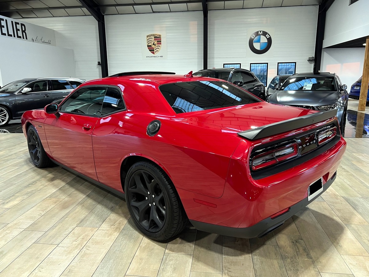 Dodge Challenger V8 HEMI 5.7 371  R/T PLUS TO