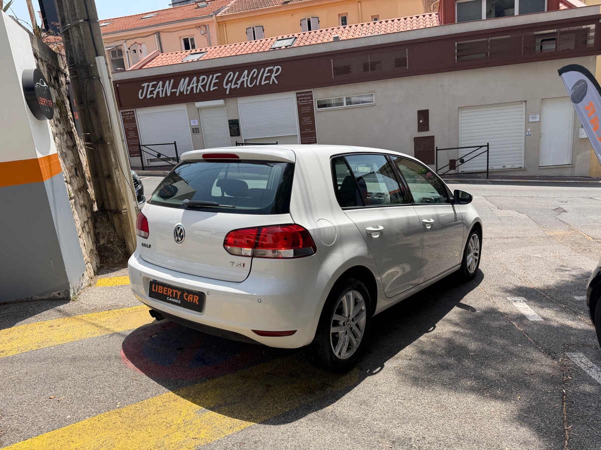 Volkswagen Golf 1.4  TSI 122 CV / Toit Ouvrant / DSG7 / 5 Portes / Clim / Radar AVT ARR