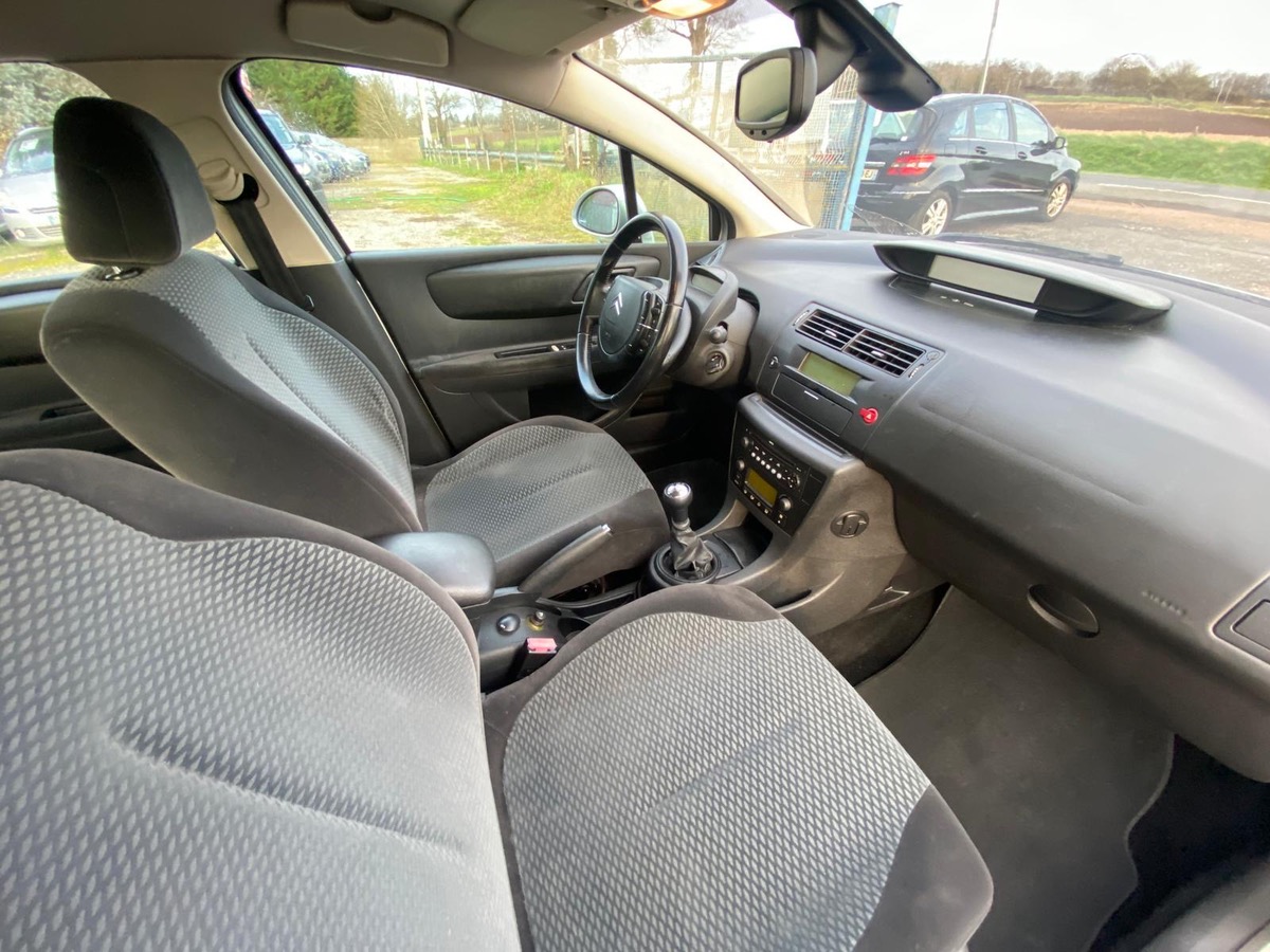 Citroën C4 1.6 110cv