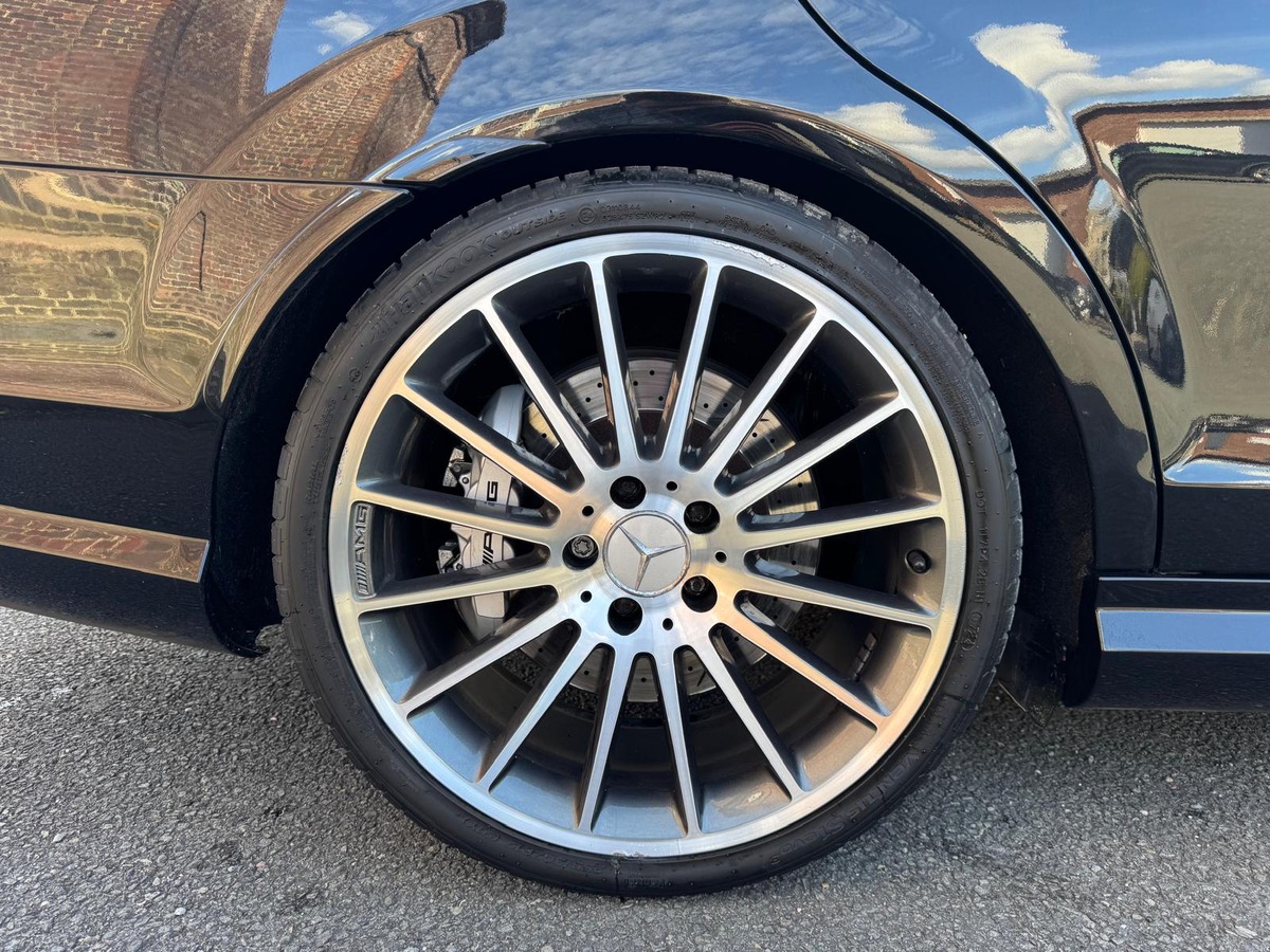 Mercedes-Benz Classe C 63 AMG 6.3 457cv Avantgarde BVA7- Suivi complet