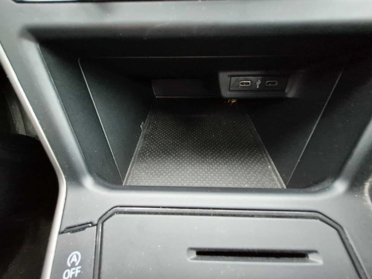 Volkswagen Polo 1.0 TSI 95 UNITED