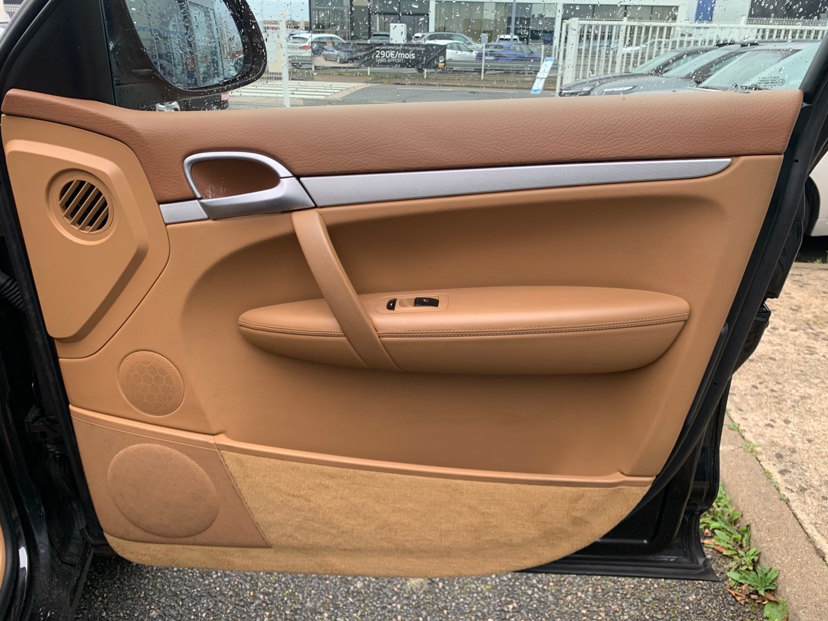 Porsche Cayenne 340 ch | S