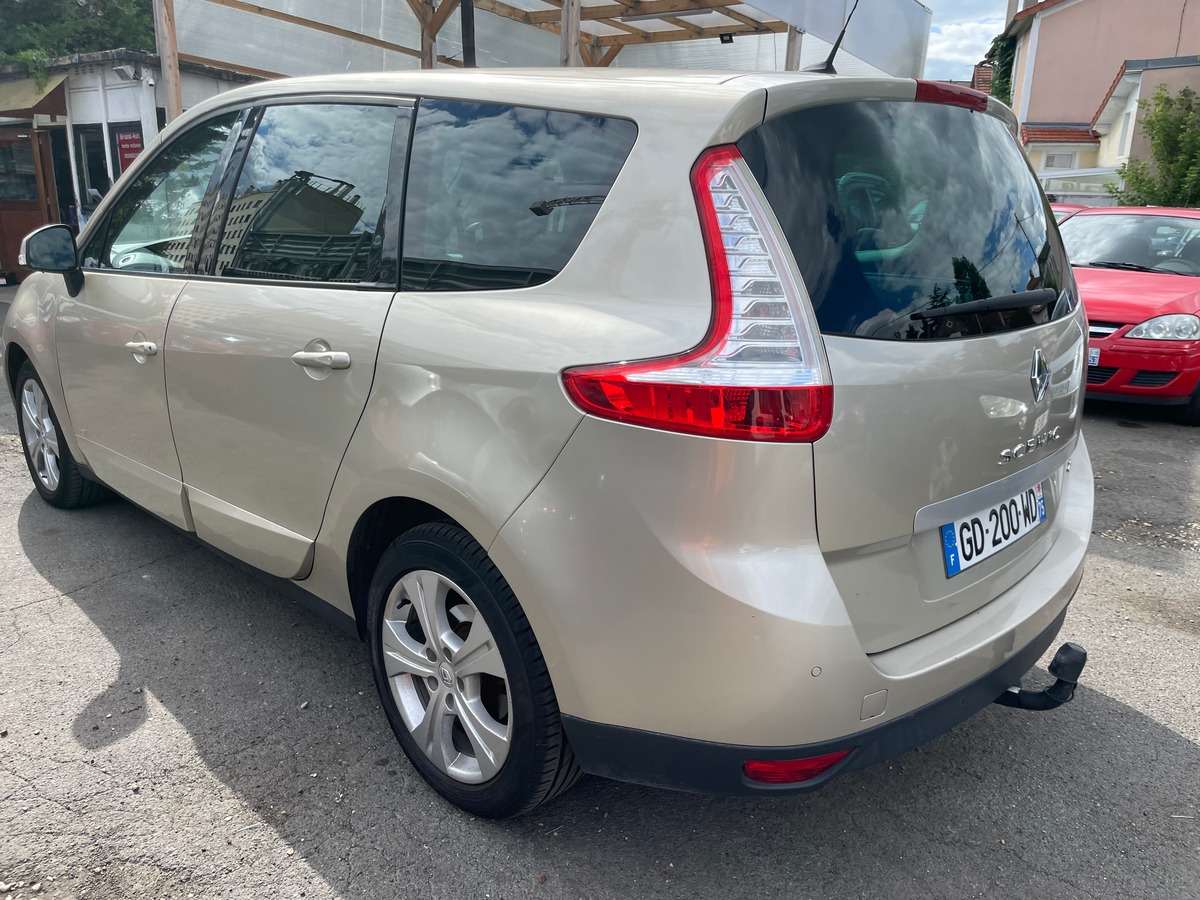 RENAULT Grand Scenic 1.5dci 110