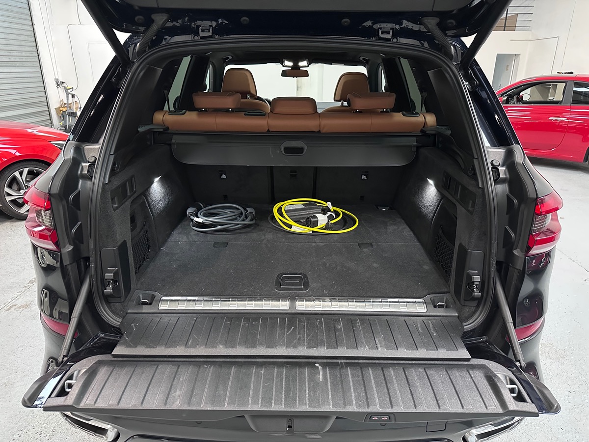 Bmw X5 (G05) XDRIVE 45E 394 HYBRIDE  M SPORT BVA8 4 roues directrices