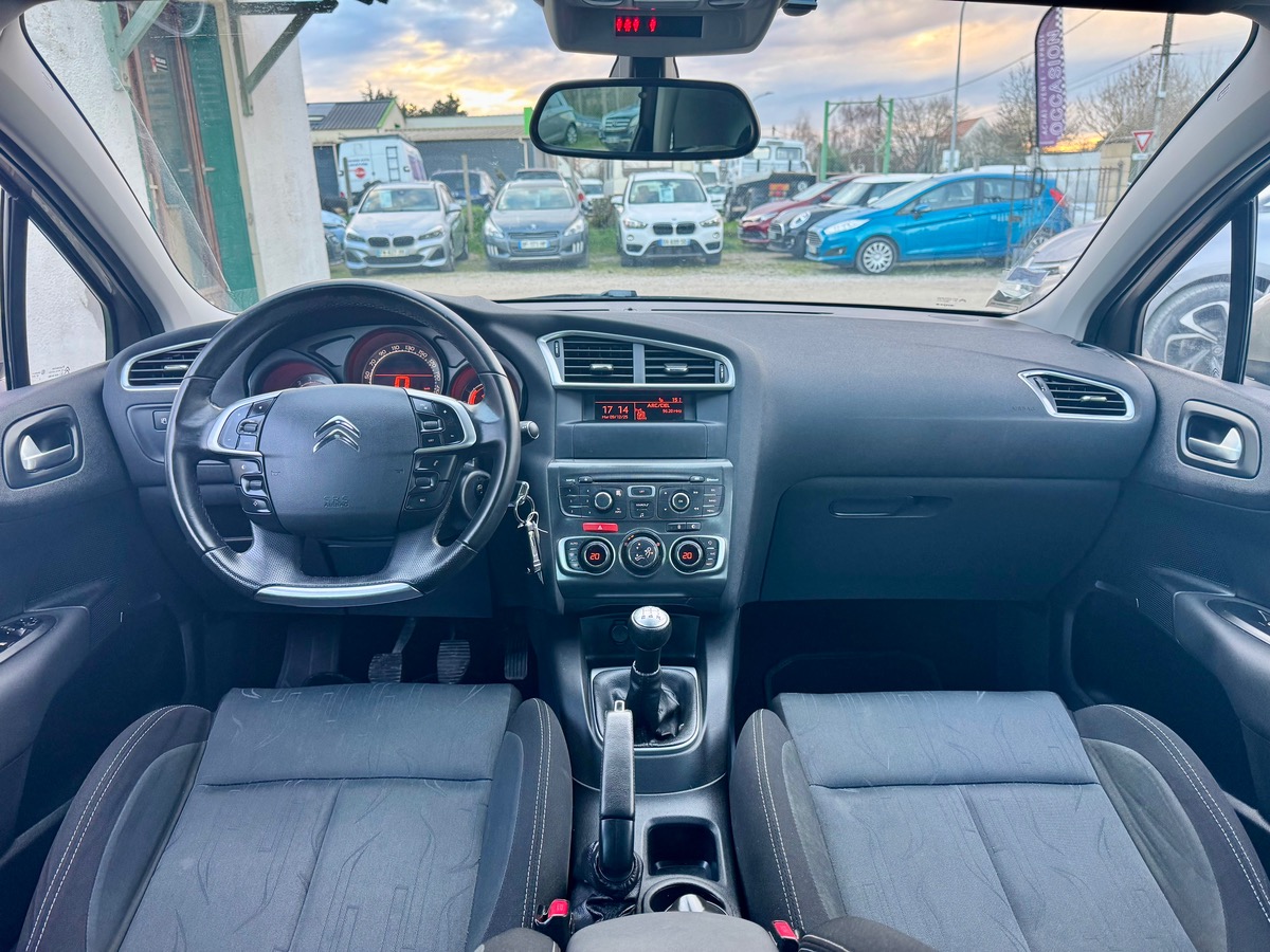 Citroën C4 (II) VTI 120 CV CONFORT SUIVI ENTRETIEN COMPLET