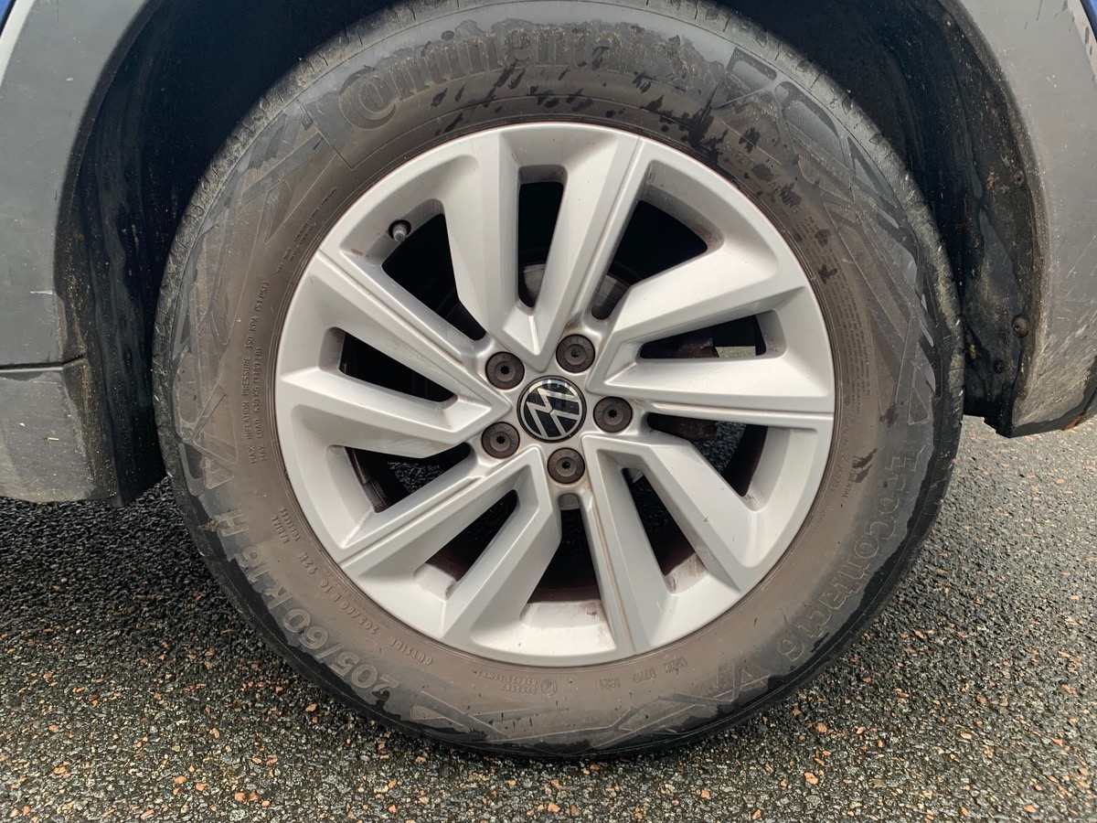 Volkswagen T-Cross 110 | LIFE | Apple Car Play Android Auto | Radar stationnement avant et arriére