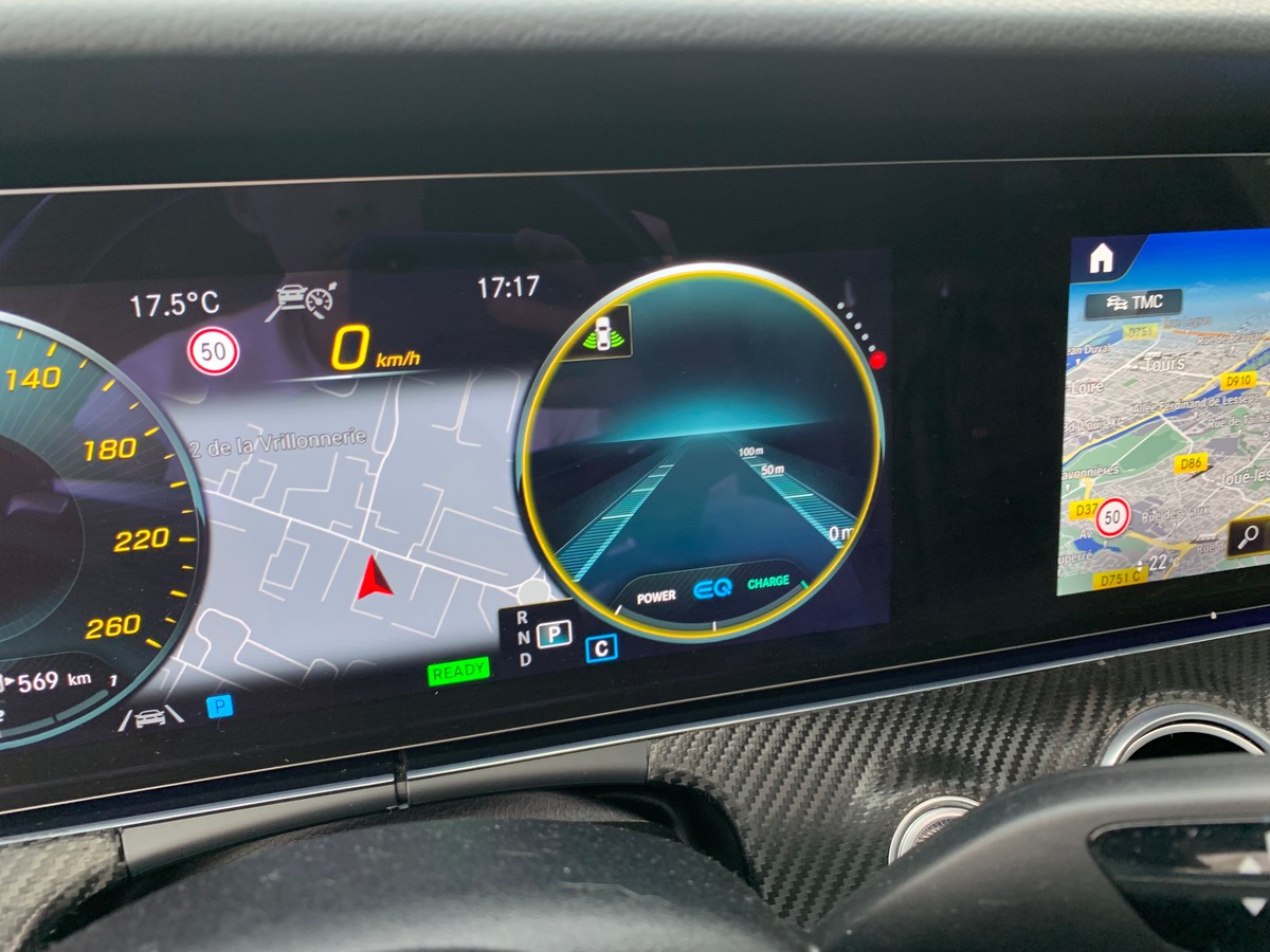 Mercedes-Benz Classe E 200 ch | 220 AMG LINE | Pack Premium | Pack Sport Black | Toit ouvrant