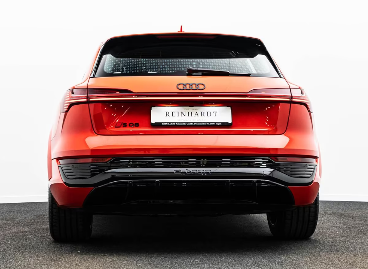 Audi SQ8 e-tron 503ch quattro/Matrix/Camera360/Rouge Soneira/Pack noir plus