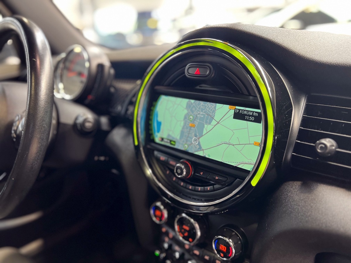 Mini Mini III (F55) 2.0 COOPER S 192 CHILI 5P /TOIT PANO/CAMERA/GPS/