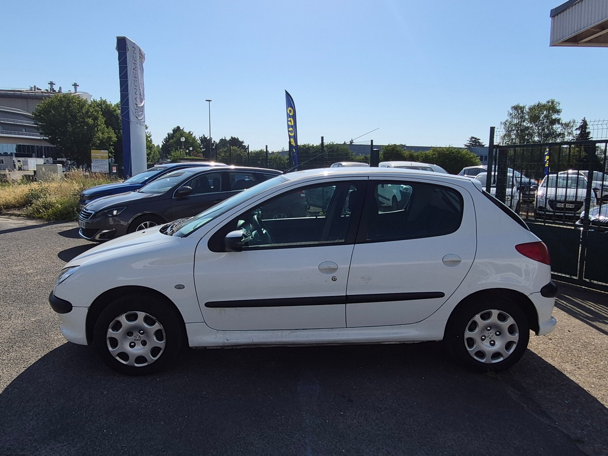 Peugeot 206 1.4 75 STYLE