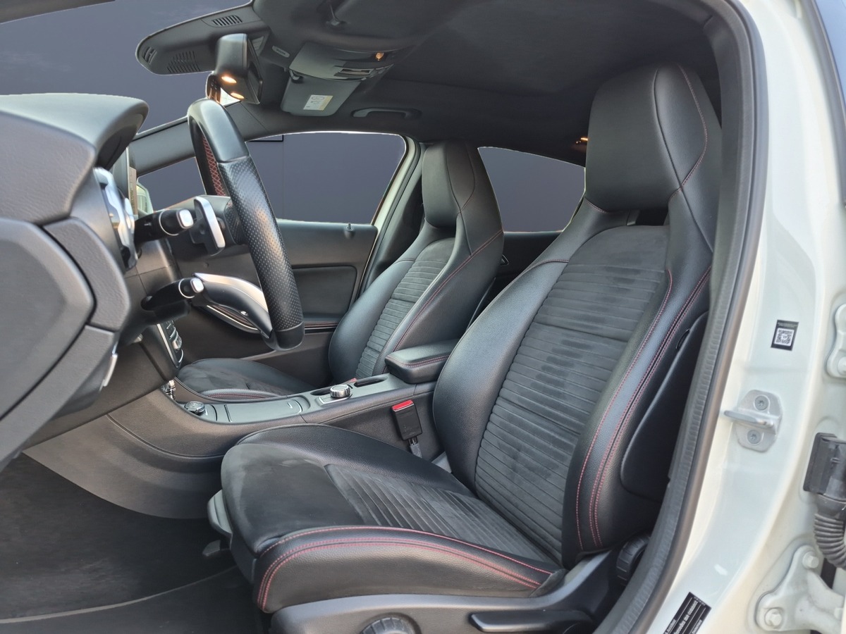 Mercedes-Benz Classe GLA 2.2 200 Cdi 135 Fascination 7g-dct