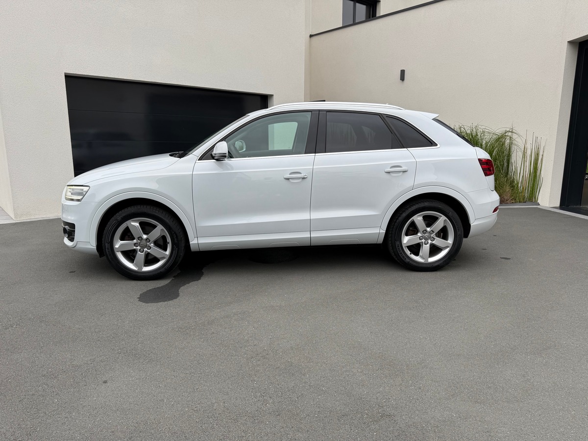 Audi Q3 2.0L TDI 140 AMBITION LUXE / CARNET / 156937 KMS