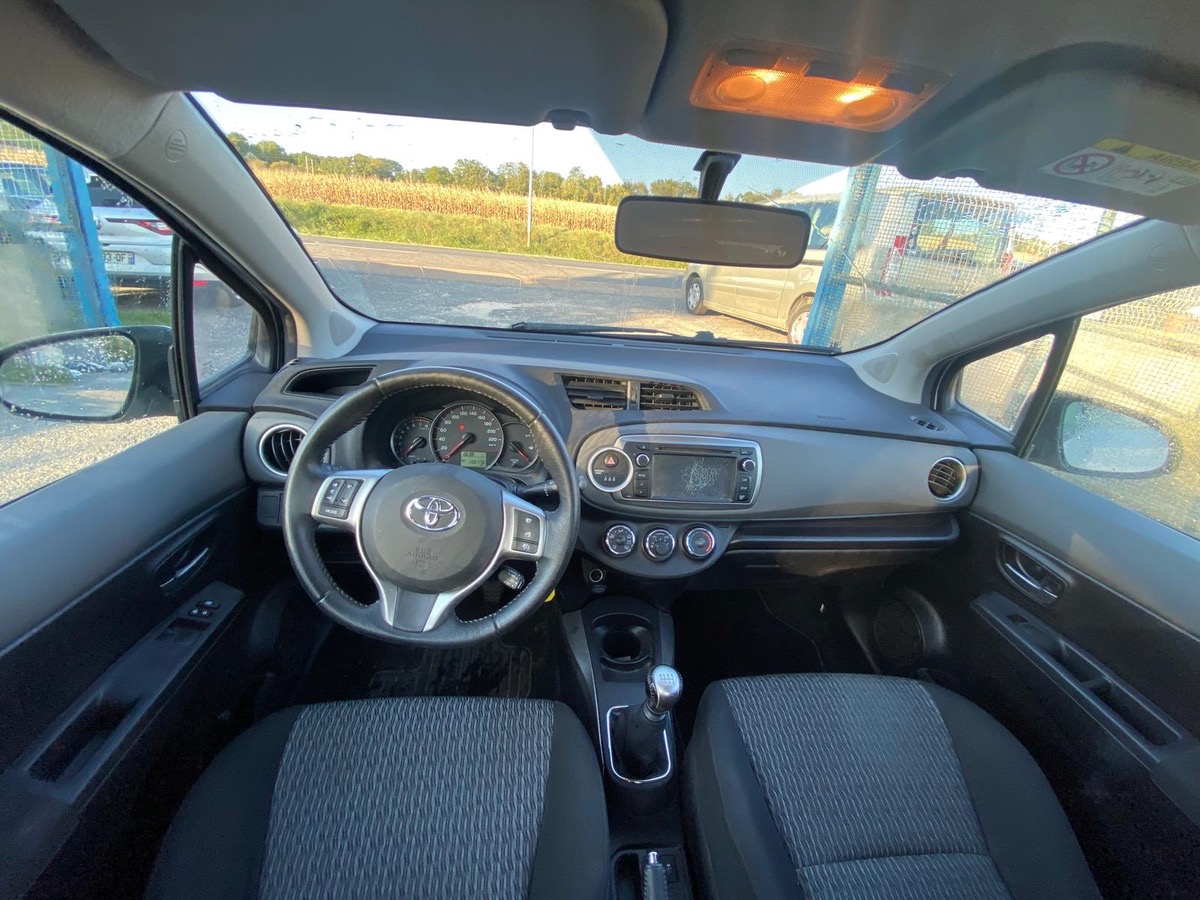 Toyota Yaris 1.3 vvti 100cv 129000km