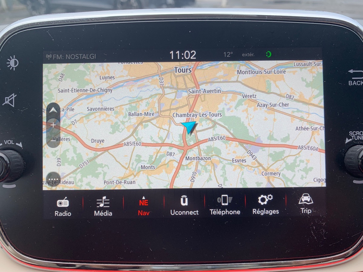 Fiat 500 85 ch | LOUNGE | Uconnect Radio 5" NAV LIVE | Radar de stationnement AR | Toit panoramique