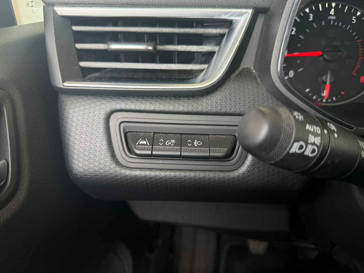 RENAULT Clio V Business 5 Portes 1.0 TCe 90 cv - Faible Kilométrage