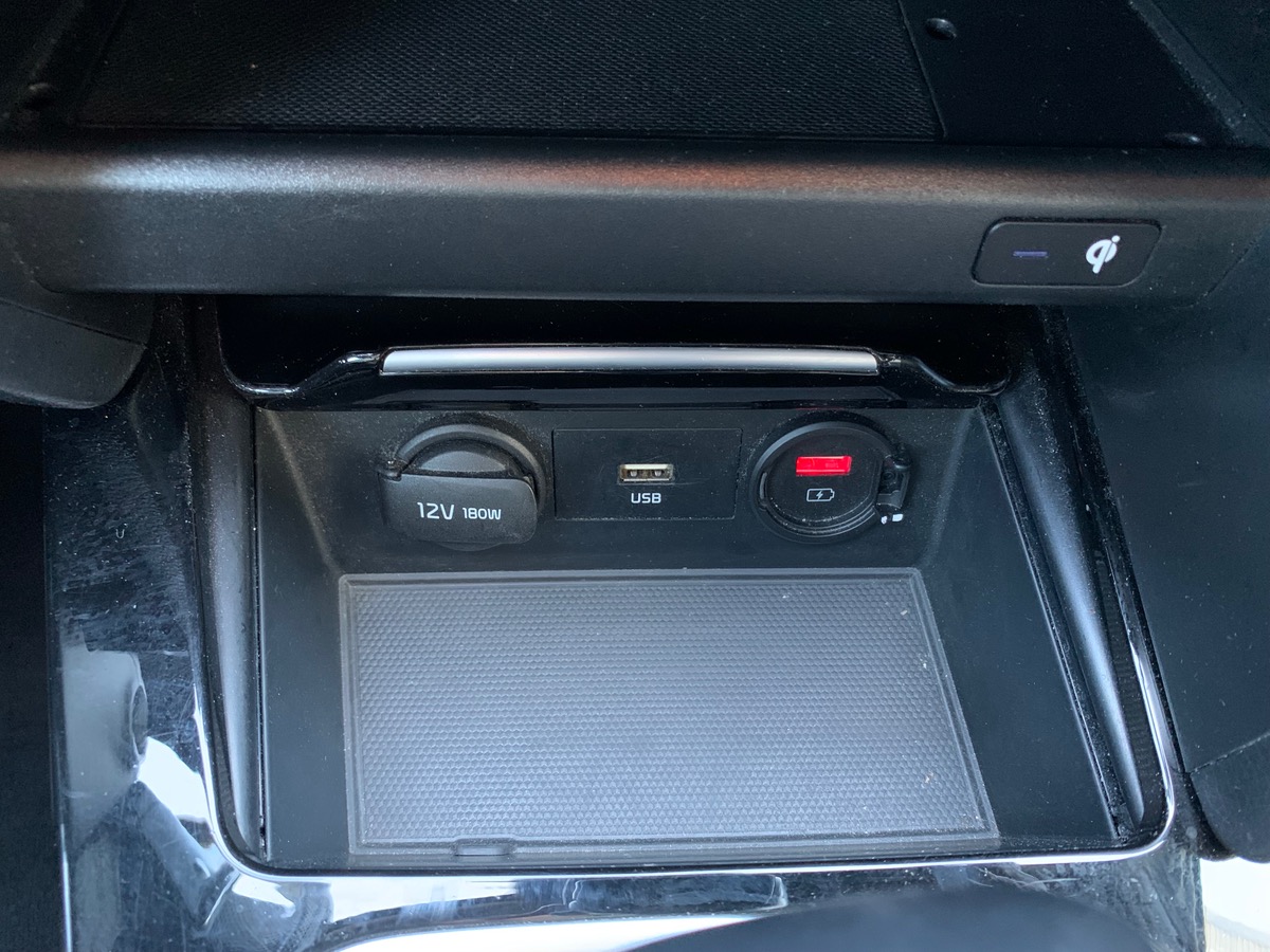 Kia Ceed 160 ch | SW GT LINE | Boîte automatique | GPS | Caméra de recul | Système d'accès sans clé