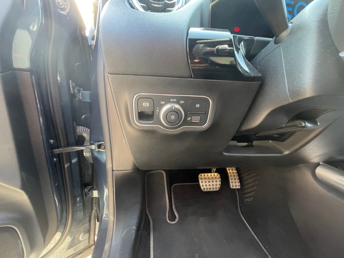 Mercedes Benz EQA 250 AMG Line - SOH À 99%