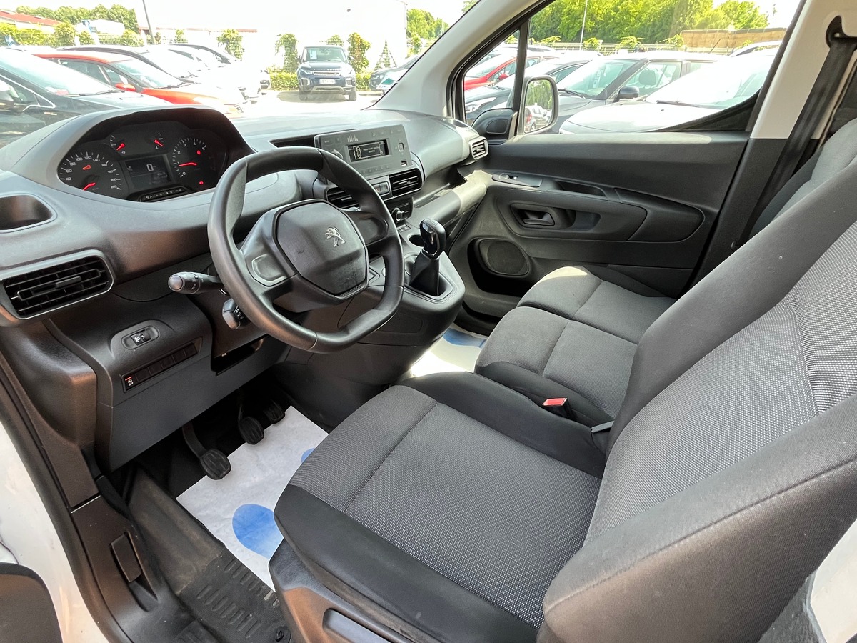 Peugeot Partner standard 650 kg L1 1.5 BlueHDi 75 CH tva récupérable 1ERE MAIN