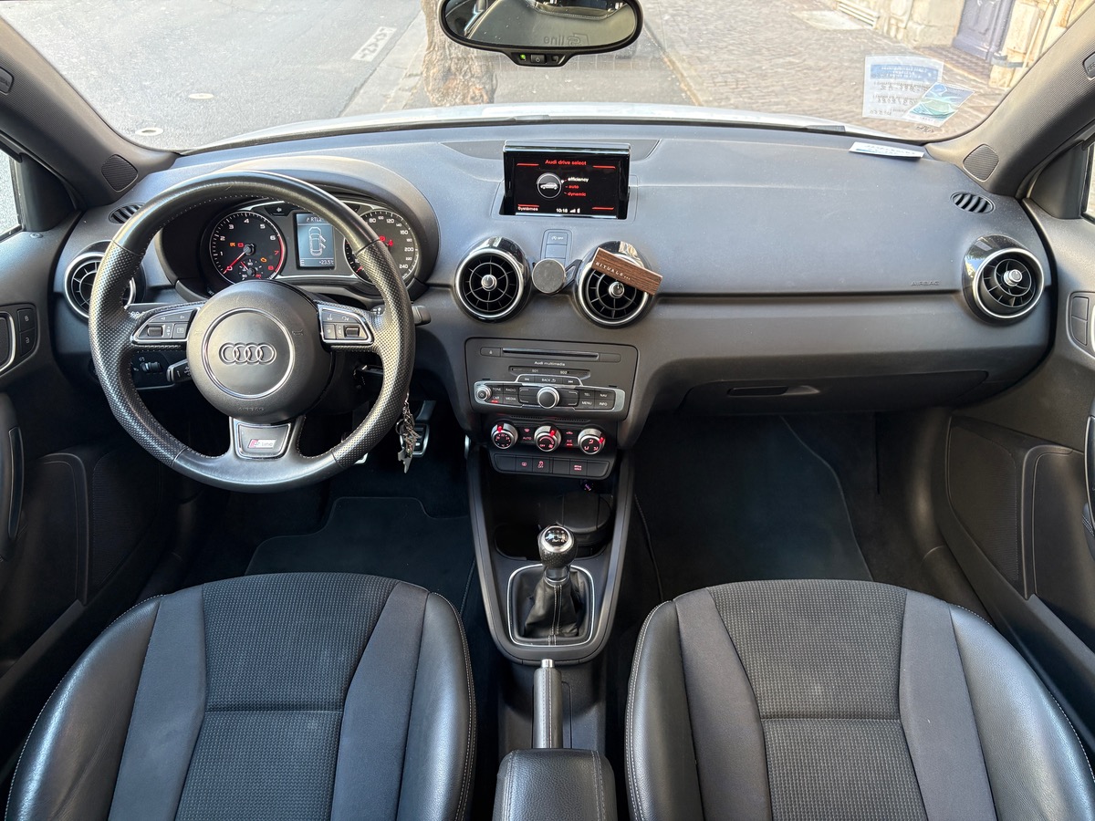Audi A1 Phase 2 Sportback 1.4 TSI 16V 125 cv