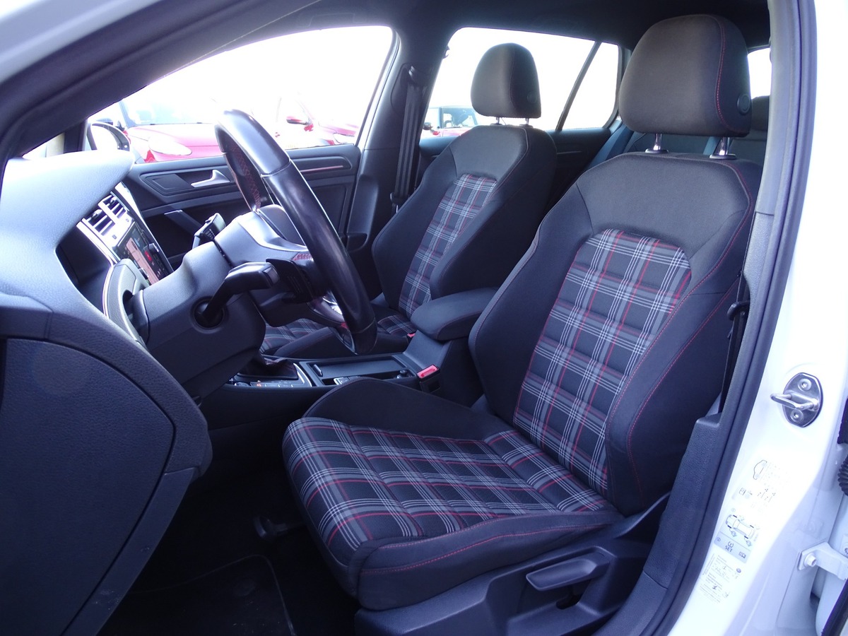 Volkswagen Golf VII 2.0 TSI 245 ch GTI Performance DSG7 5 portes Virtual TO