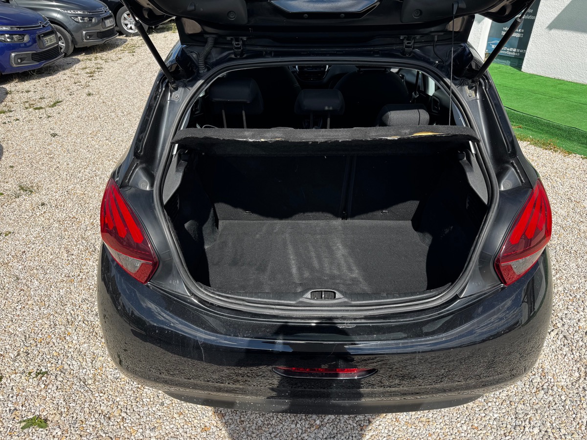 Peugeot 208 1.6 Bluehdi 75 CV ACTIVE BVM5