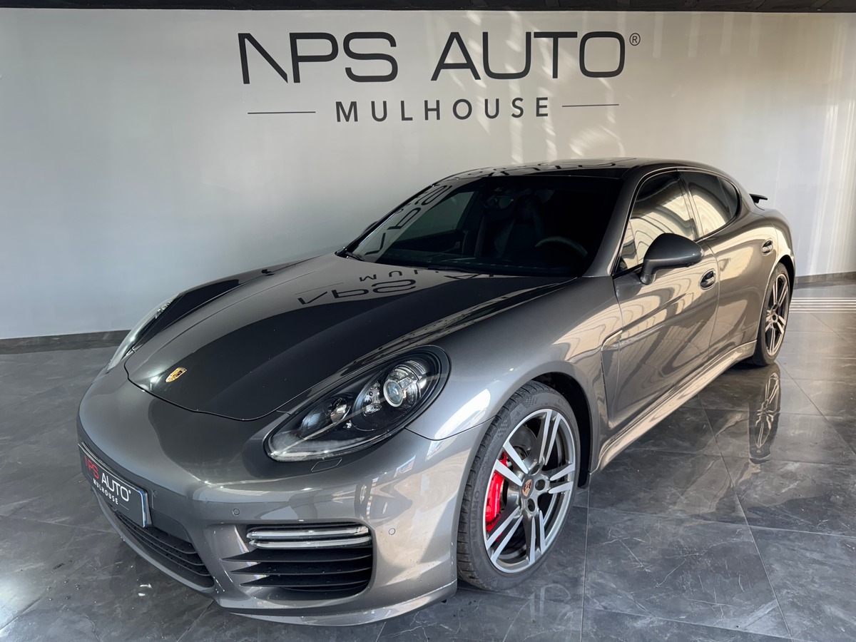 Porsche Panamera GTS