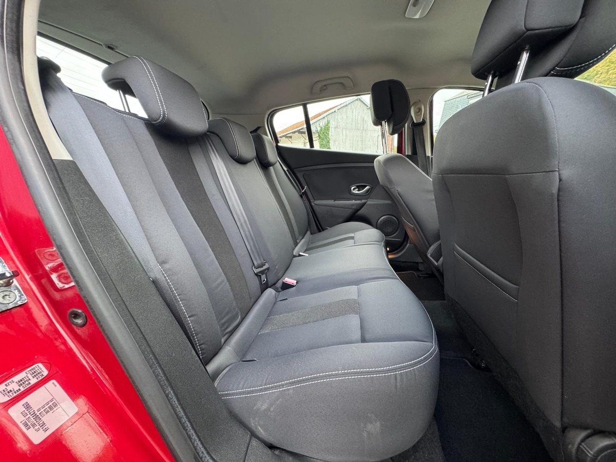 RENAULT Megane 1.5 DCI 110cv Dynamique - Garantie - première main
