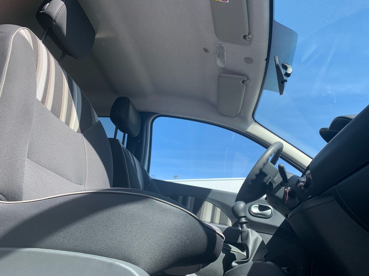RENAULT Twingo 75 chevaux | Life | Premiére MAIN | Climatisation | Roue secours | Ordinateur de bord