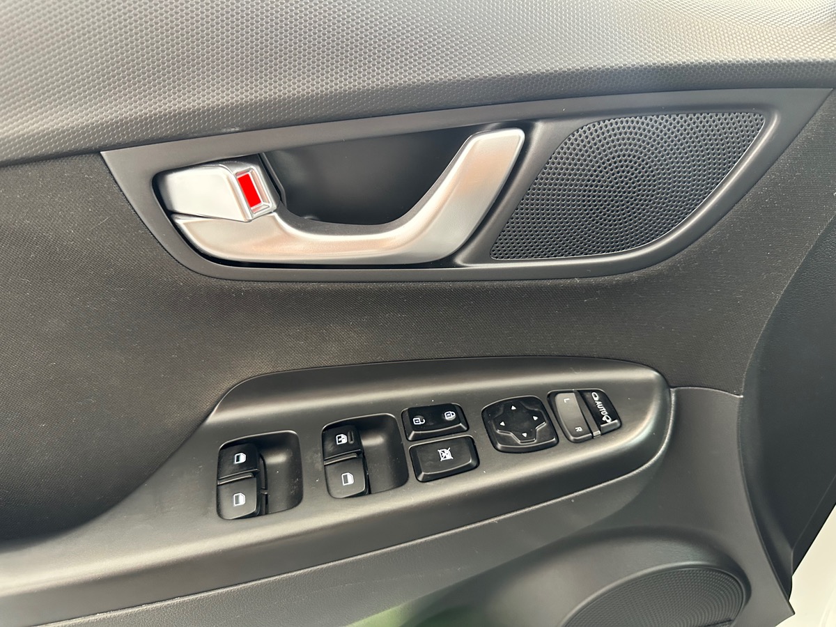 Hyundai Kona II 1.6 HYBRID 141cv CREATIVE Garantie Constructeur 03/2028