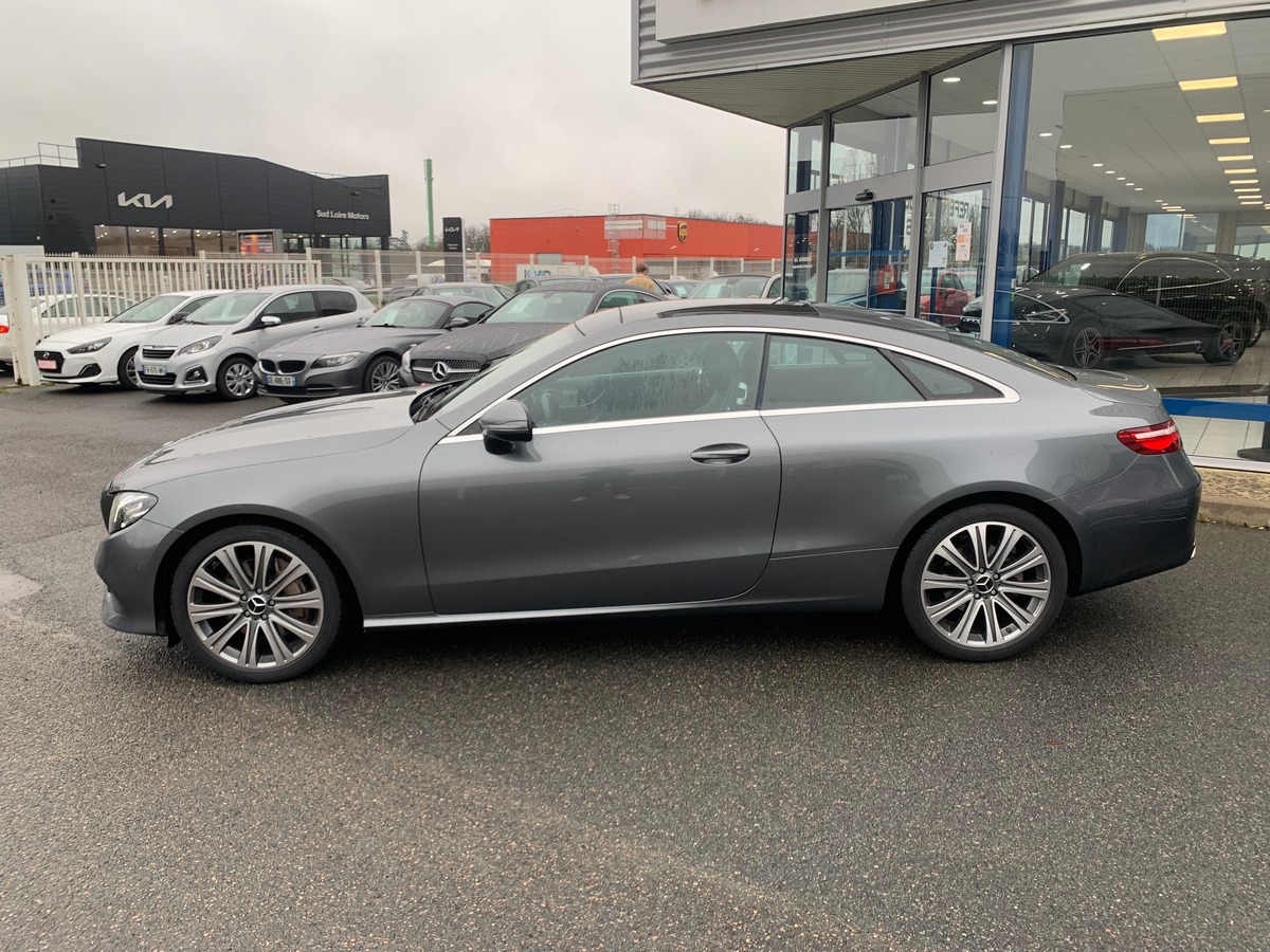 Mercedes-Benz Classe E Coupé 245 ch | 300 | EXCECUTIVE | Caméra 360° | Siéges chauffant, électrique