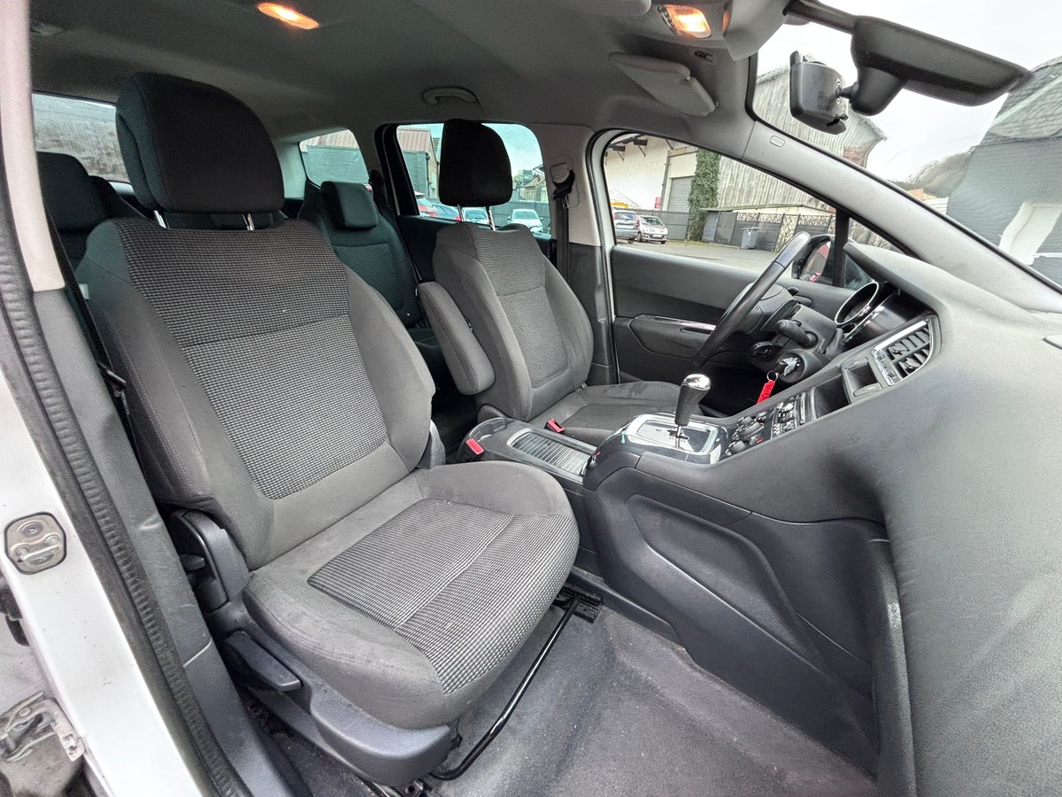 Peugeot 5008 1.6 e-HDi Business Pack - Révisé - Garantie