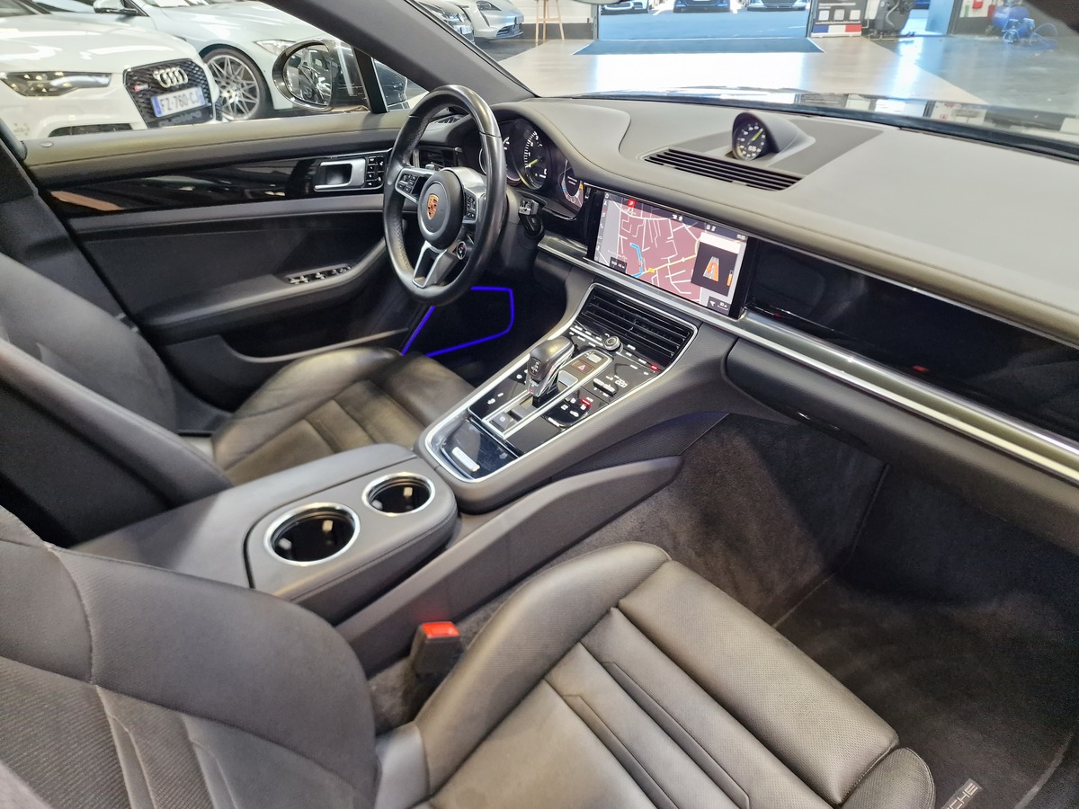 Porsche Panamera 2.9 L 462 cv FULL OPTIONS 