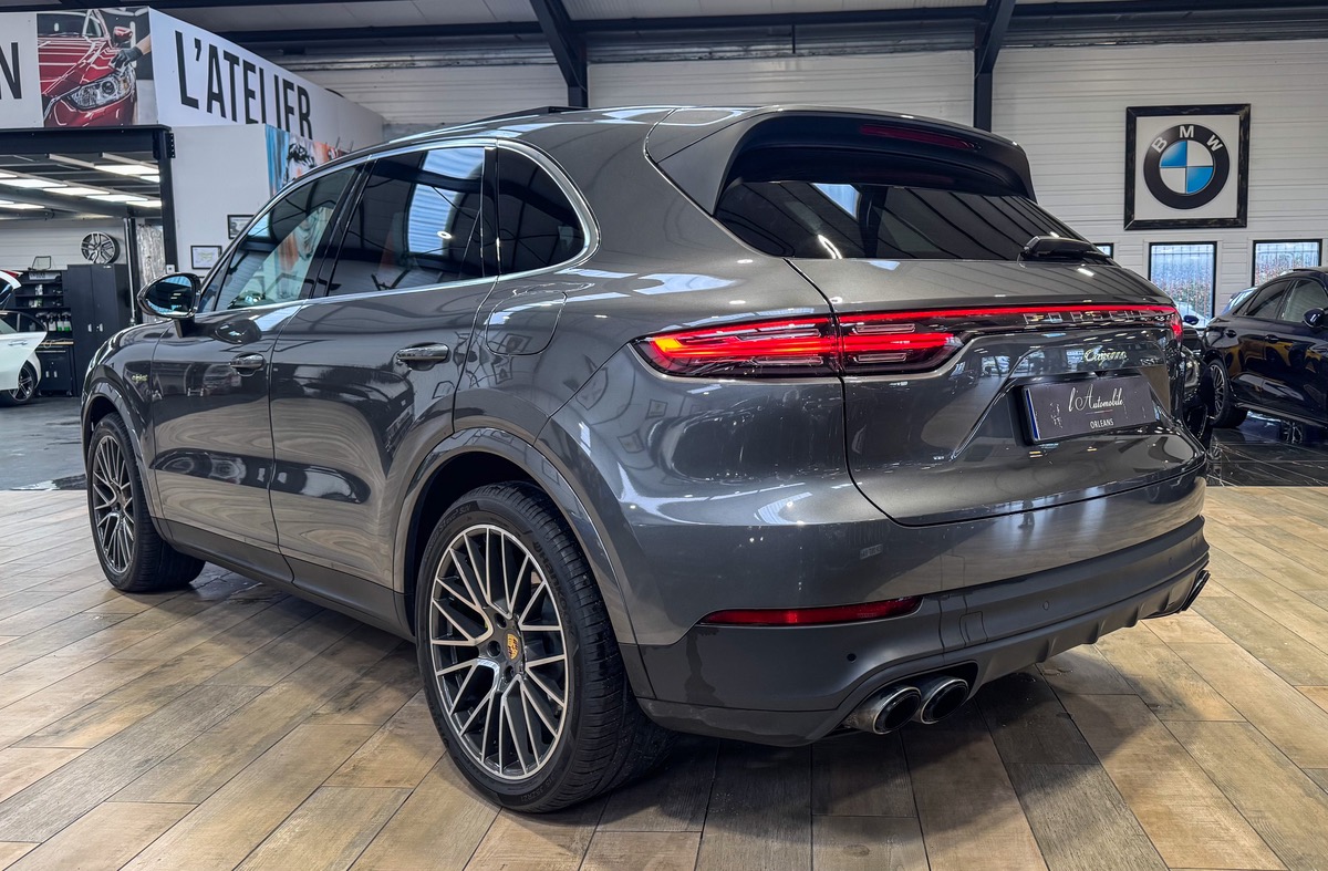 Porsche Cayenne III 3.0 V6 E-HYBRID 462 / FRANCE / 1ERE MAIN