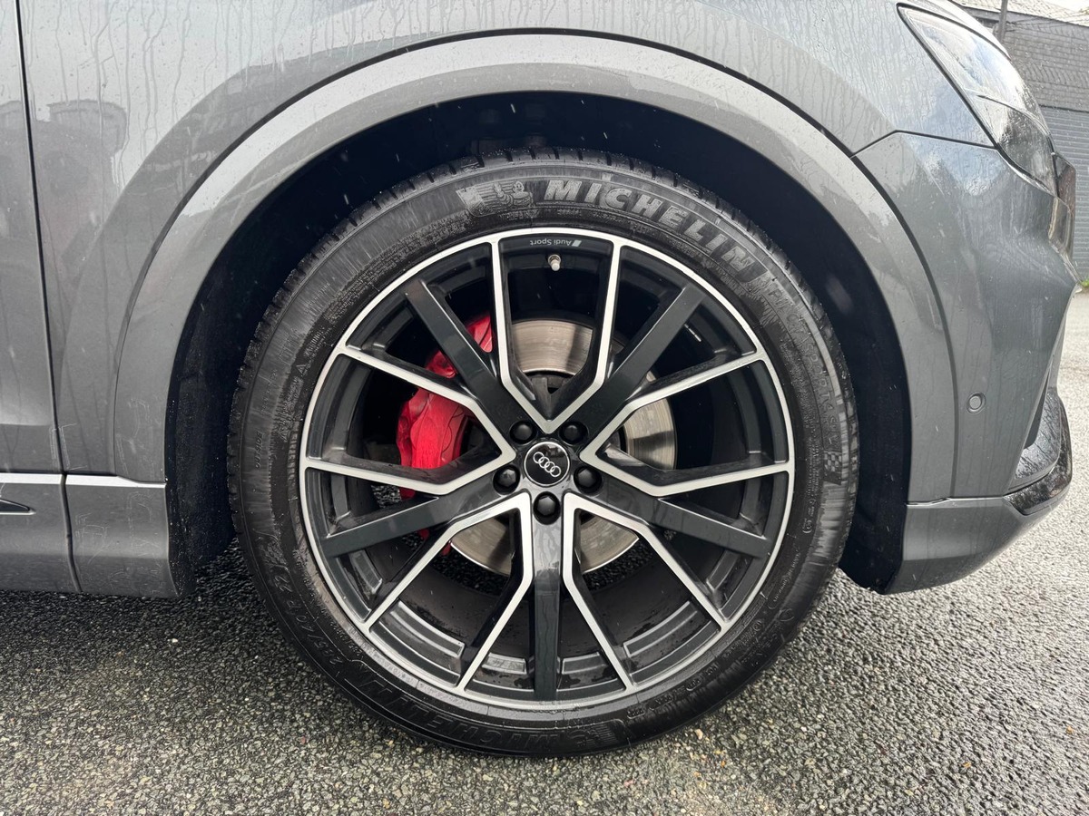 Audi Q8 50 3.0 TDI V6  Quattro Tiptronic8 286 cv S-LINE - Francais
