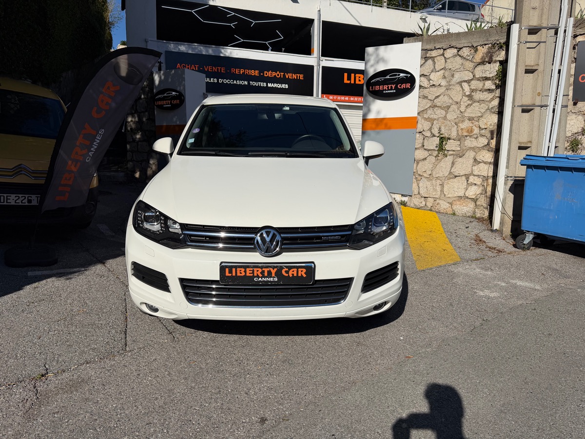 Volkswagen Touareg 3.0 TSI V6 379 CV Hybrid / Jantes Noires / Gps / Carat Edition